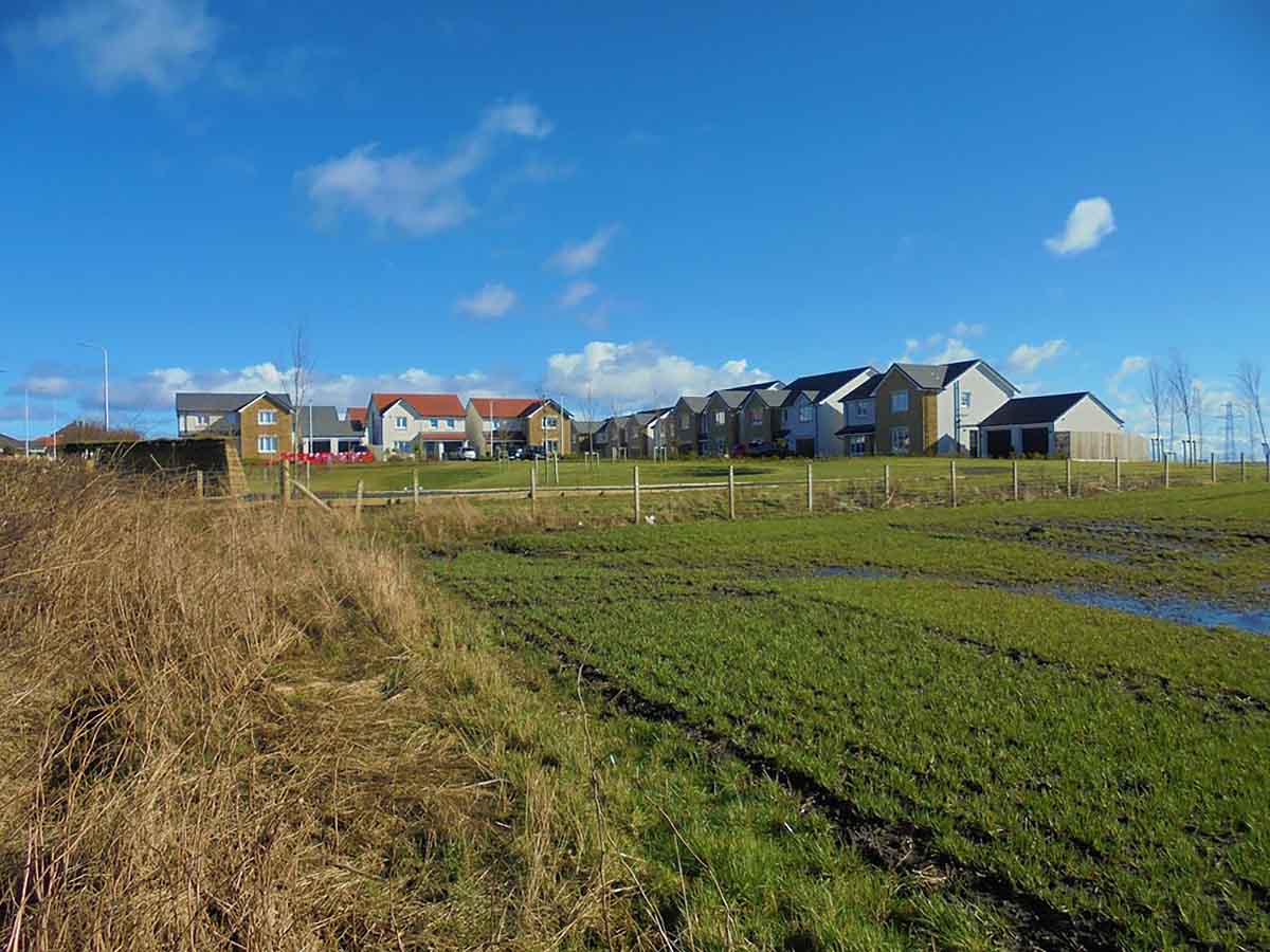 Photo of some land for sale near Dunfermline.