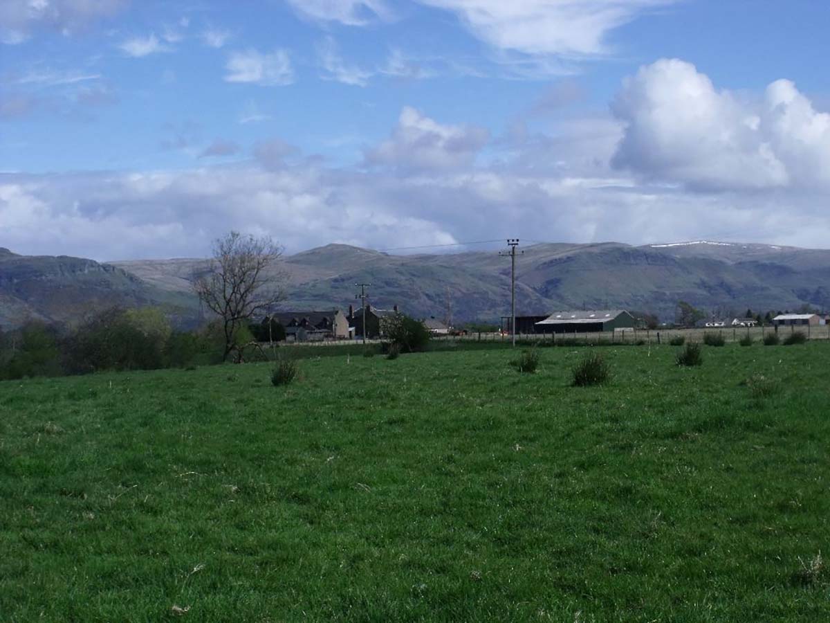 Photo of some repossessed land for sale near Stirling.