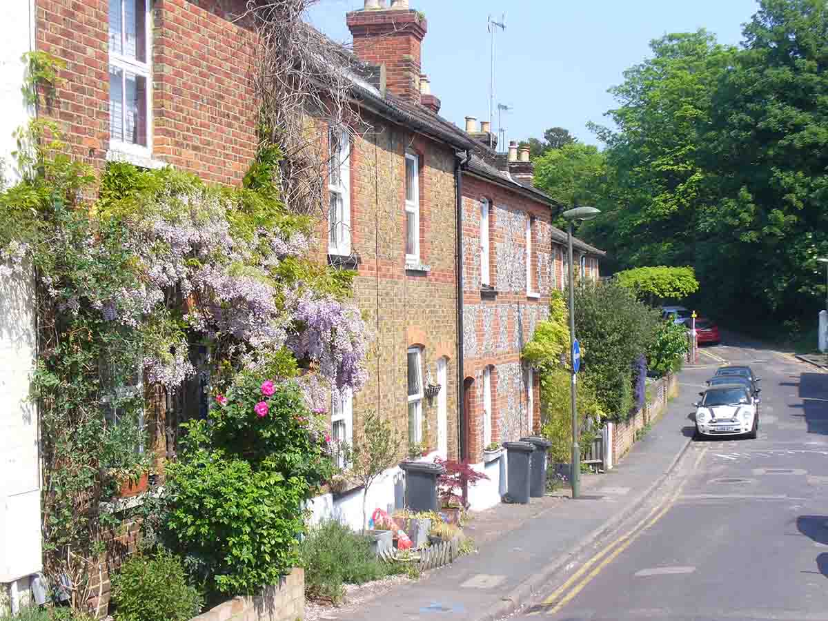 Repossessed houses for sale in Guildford, Surrey. Photo © Colin Smith (cc-by-sa2.0)