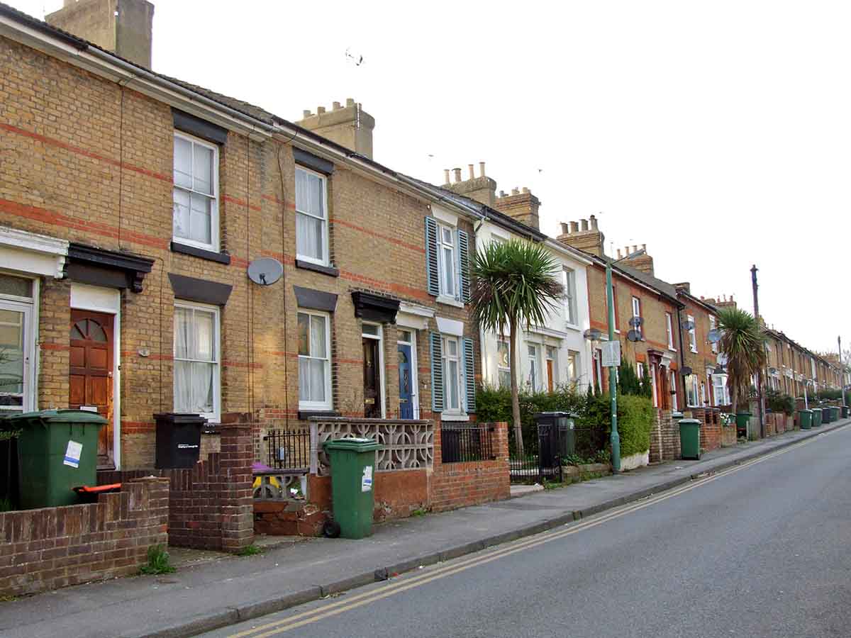 photo showing an example of bank repossessed houses for sale in Maidstone, Kent