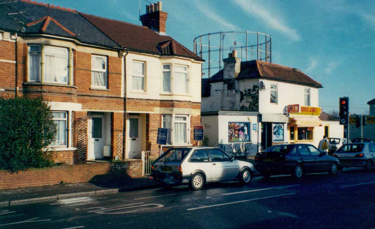 Photo showing some foreclosed properties in Aldershot.