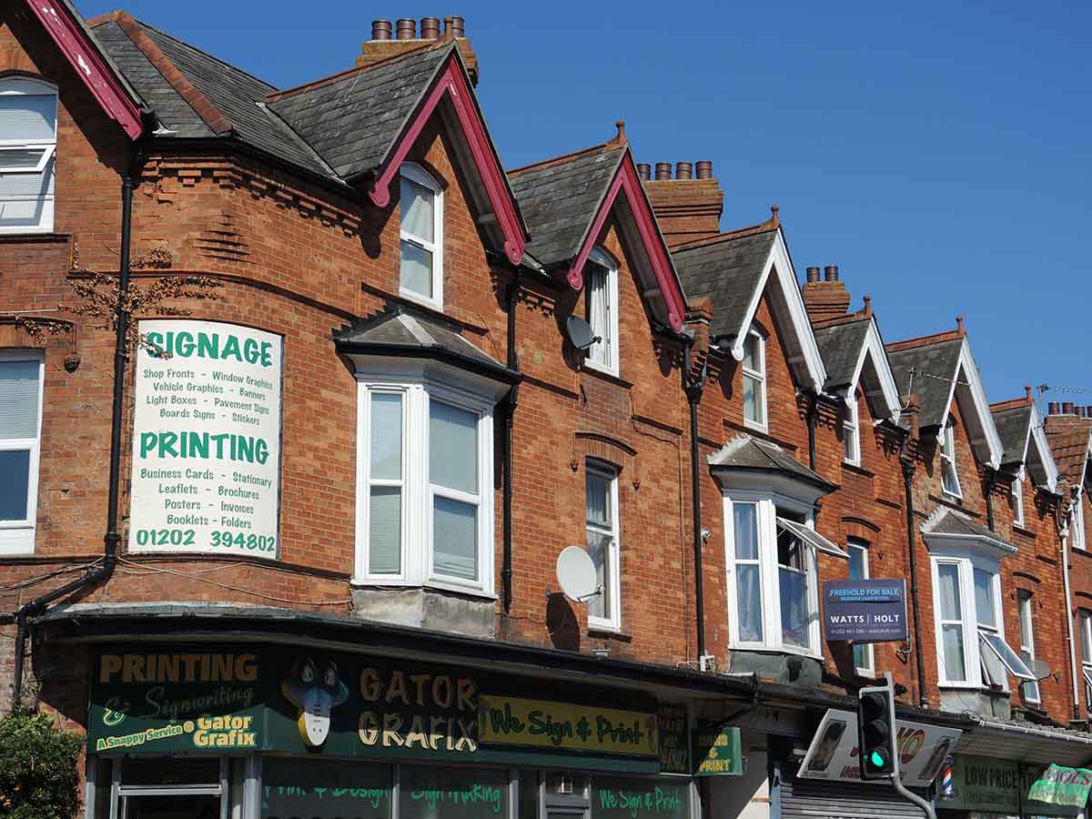 Repossessed houses for sale in Bournemouth, Dorset. Photo © Neil Owen (cc-by-sa/2.0)