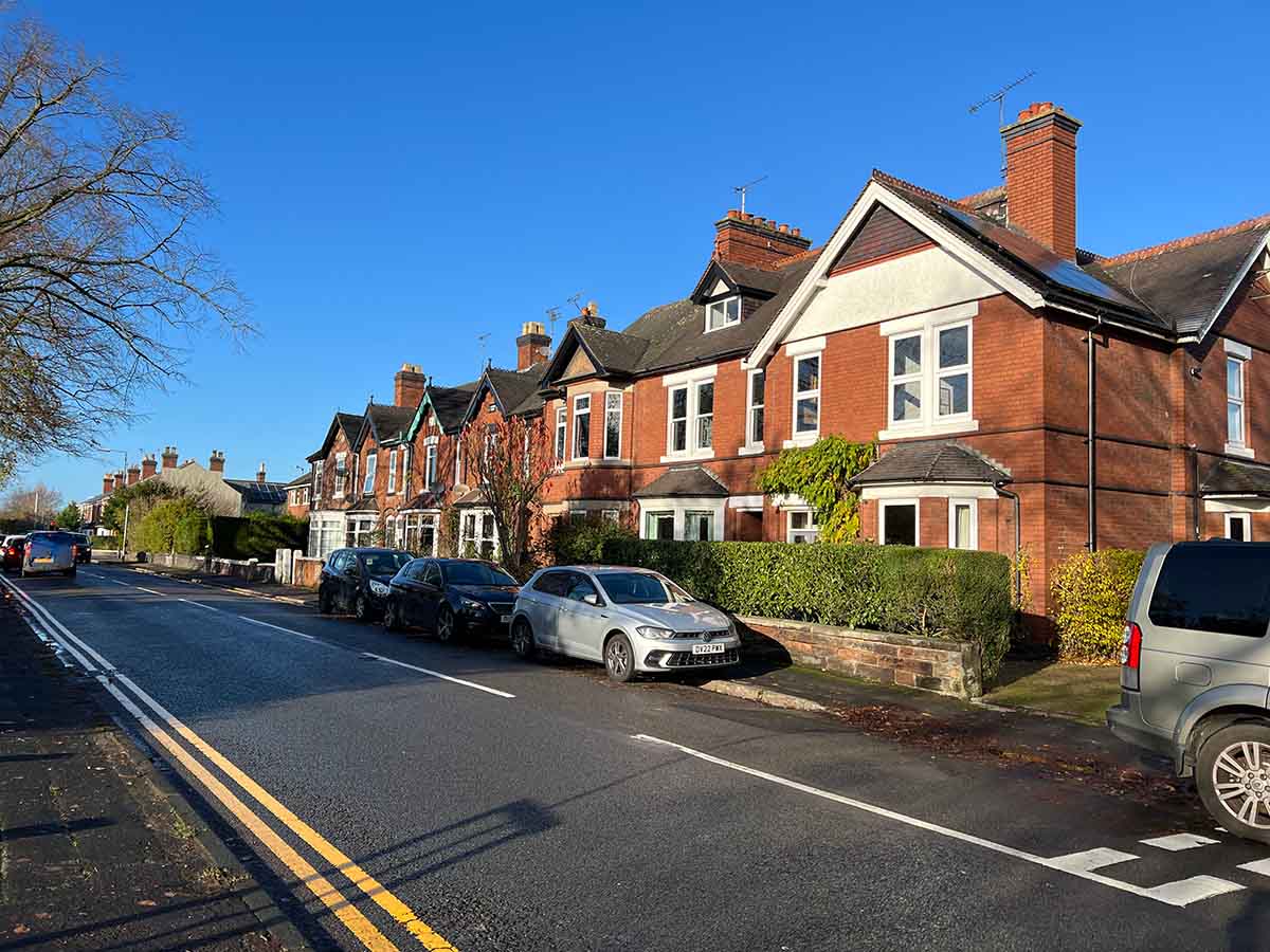 Repossessed houses for sale in Stafford, Staffordshire. Photo © Jonathan Hutchins (cc-by-sa/2.0)