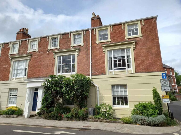 Repossessed houses for sale in Shrewsbury, Shropshire. Photo © Richard Law (cc-by-sa/2.0)