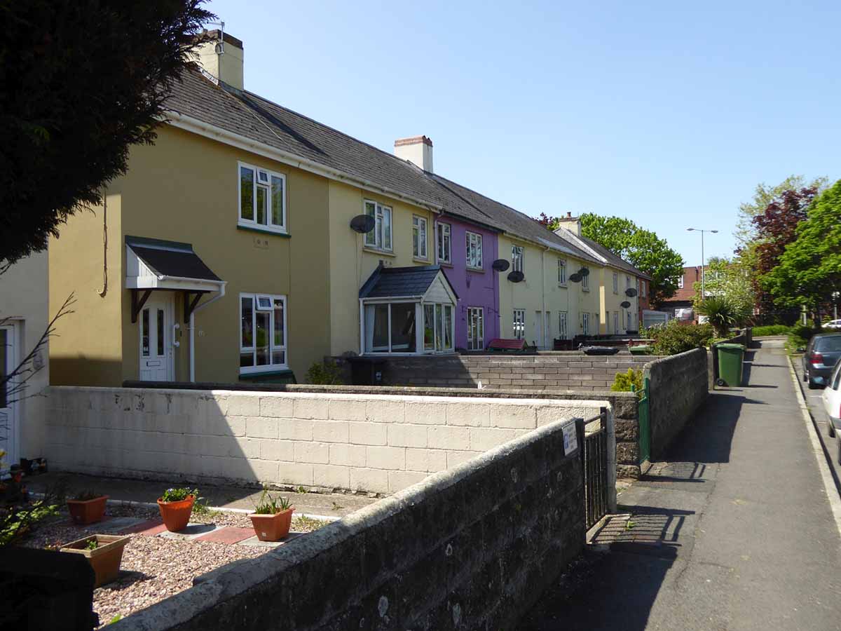 Repossessed houses for sale in Barnstaple, Devon. Photo © David Smith (cc-by-sa/2.0)