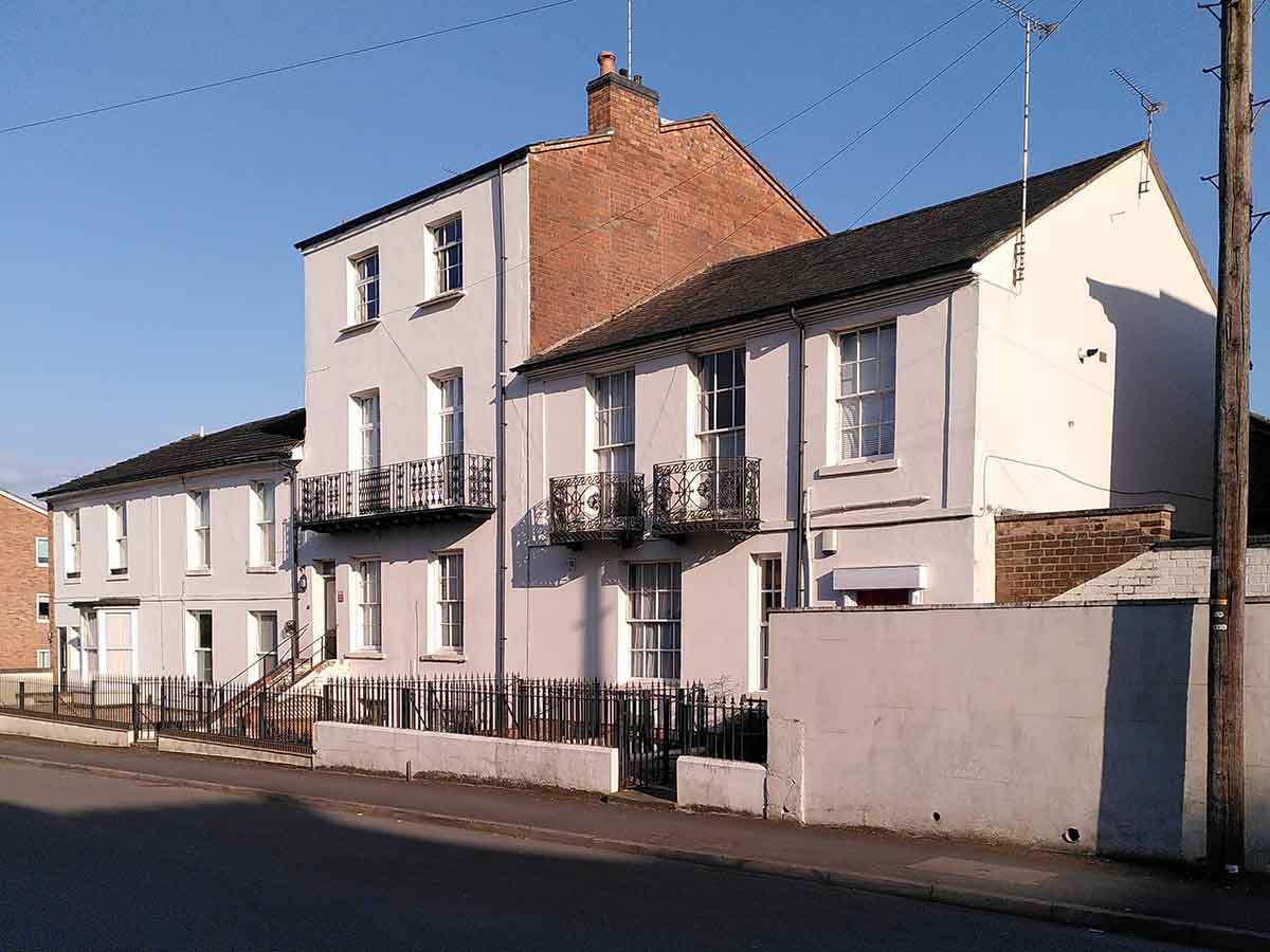 Repossessed houses for sale in Leamington Spa