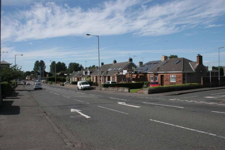 Repossessed houses for sale in Motherwell, north Lanarkshire. Photo © Richard Sutcliffe (cc-by-sa/2.0)