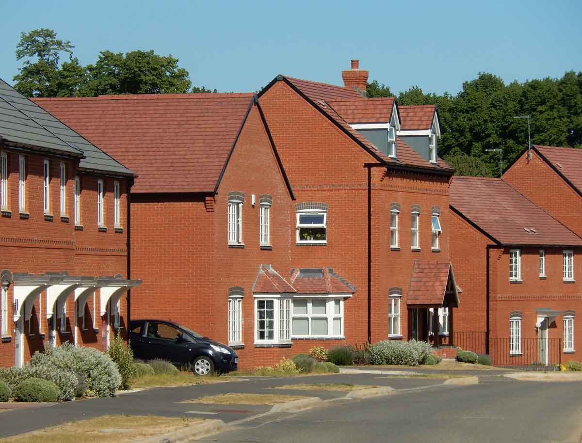 Detached houses for sale in Rugby, Warwickshire.